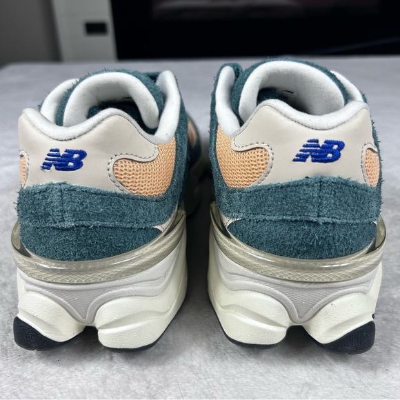 New Balance 9060 Shoes Kids Size 6.5 Green Orange Athletic Sneakers New In Box - Picture 12 of 14
